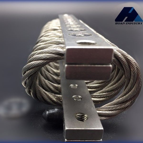 Compacto aislador de cuerda de alambre antivibración montado en el soporte del motor sensor de antena satelital